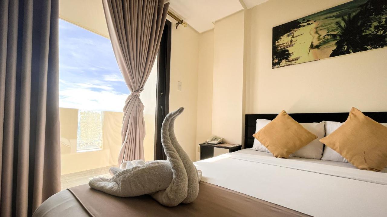 Navarro Hotel Caticlan Ngoại thất bức ảnh