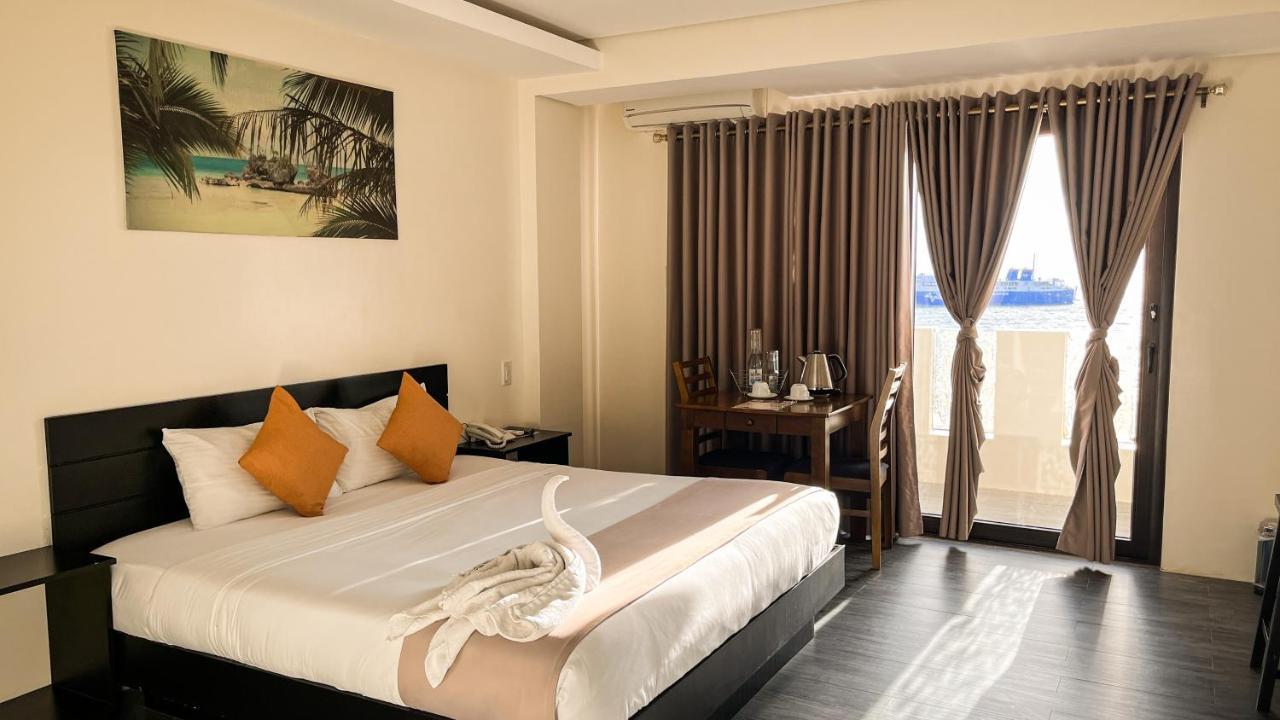 Navarro Hotel Caticlan Ngoại thất bức ảnh