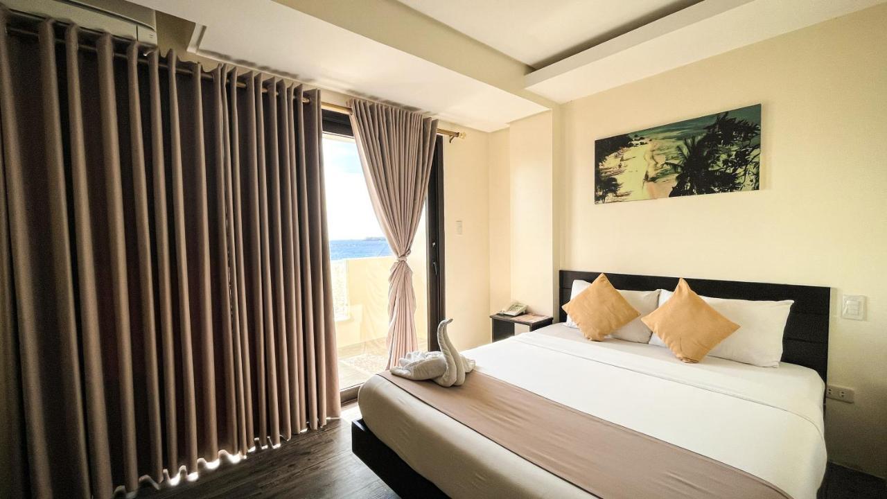 Navarro Hotel Caticlan Ngoại thất bức ảnh